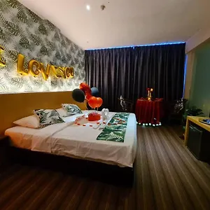 Grandeur And 3* Melaka