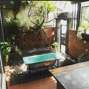 Buffalo Soldier Guest house 2*