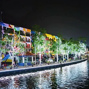 马六甲河畔906号酒店 3* Malacca