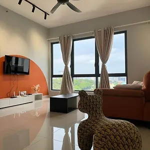 Theapple,10mintojonkerstreet,3bedroom2bath,6-12pax * Malacca