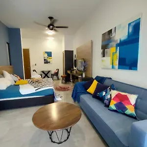 Imperio Residences Homestay *