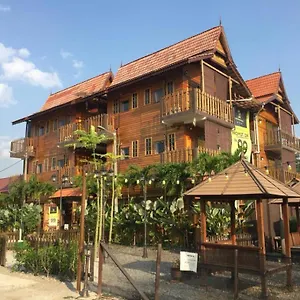 Kampong Pinang Sebatang Hotell