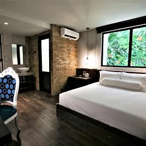 Otel The Rucksack Caratel - Jonker Wing Malakka