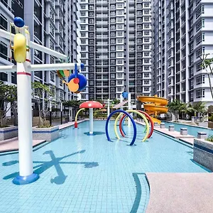 Parkland Residence/melaka Town/infinity Pool Malacca
