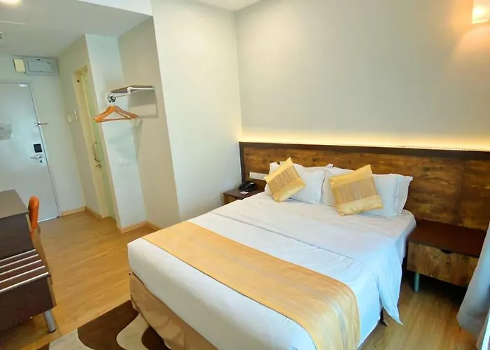 Deluxe King Room