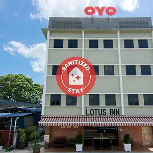 Oyo 89846 Lotus Malacca