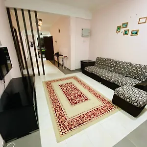 Straits Inc 1 , Bandar * Malacca