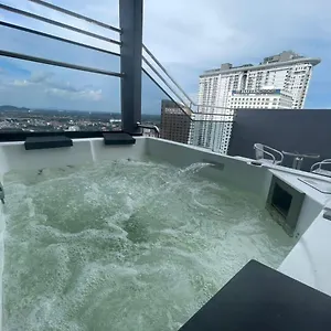 Апартаменты Imperio - Private Jacuzzi With Seacityview With Wifi *