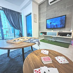 Apartment New! Tatami 3br 10-12pax Superb View I 5mins To Town Malacca