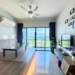 Atlantis Center Of 1b1b Max 6pax With Big Pool And Sky Bridge Malacca