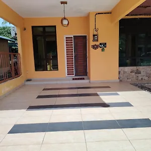 Afwan Klebang Holiday home