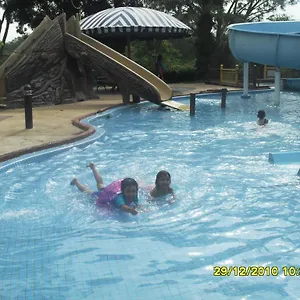 Famosa D Savoy 3-bedroom In Alor Gajah Apartment Malacca