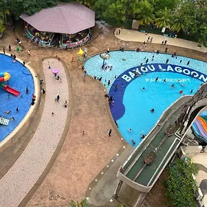Hotel Taman Air Lagoon At A921, Unlimited Waterpark Access, Melaka